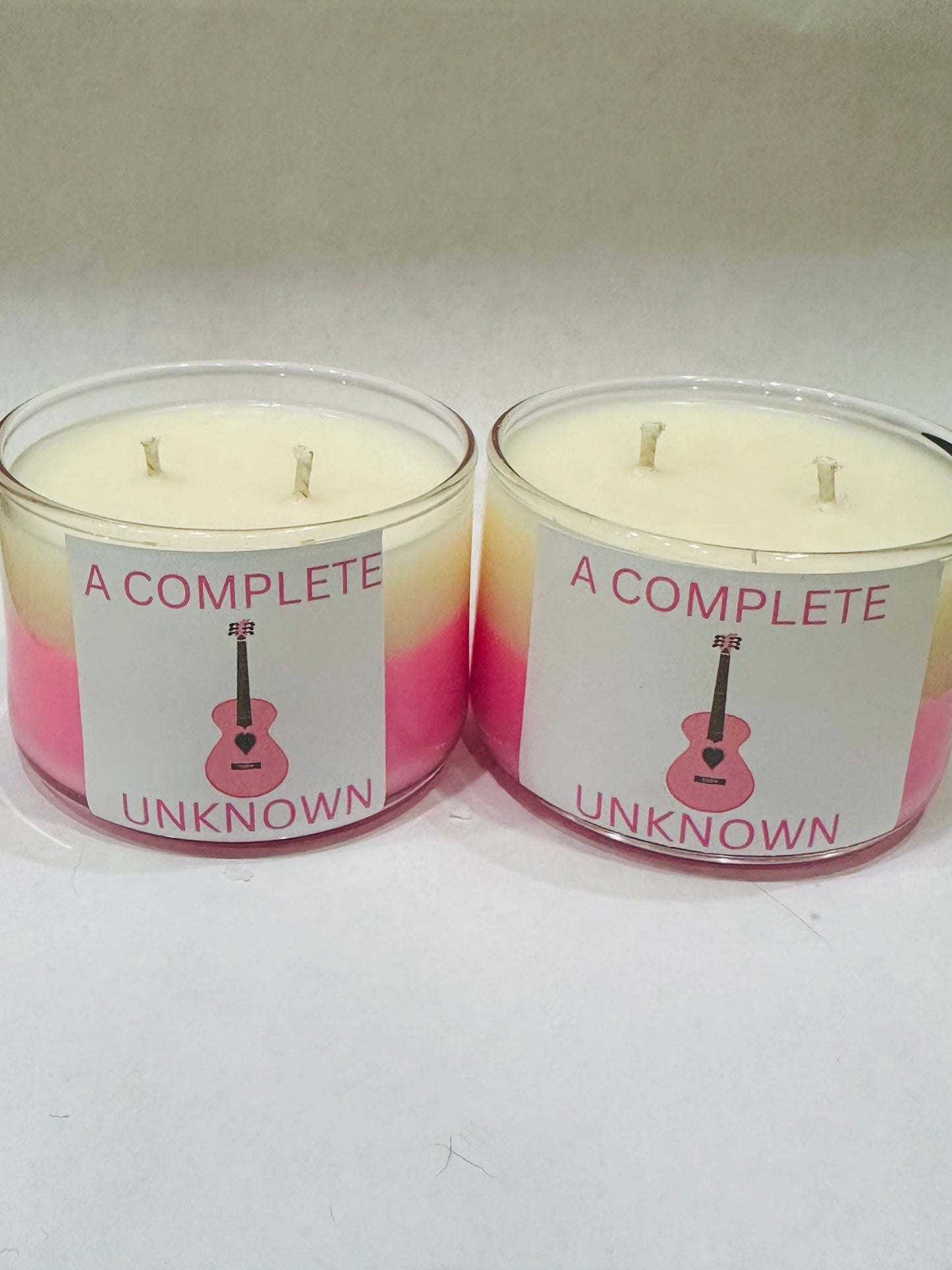 A complete Unknown candle