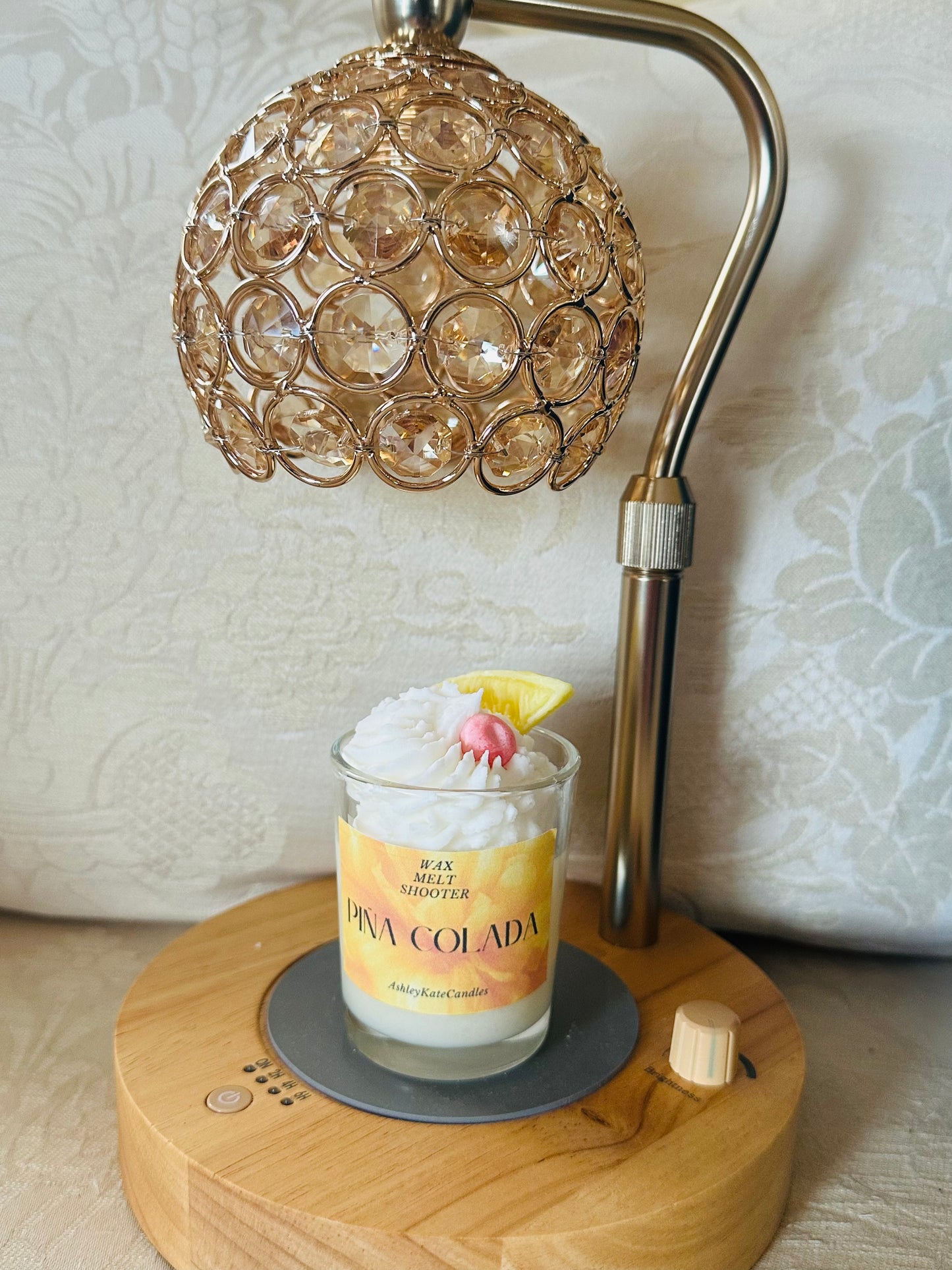 Piña colada scented Wax melt shooter